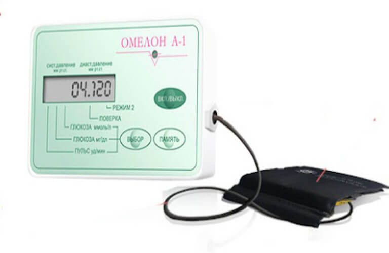 Máy đo đường huyết không cần lấy máu Omelon A1